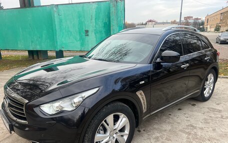 Infiniti QX70, 2014 год, 2 200 000 рублей, 5 фотография