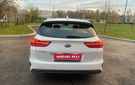 KIA cee'd III, 2020 год, 2 350 000 рублей, 8 фотография