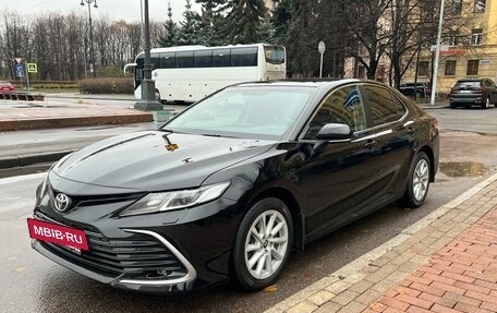 Toyota Camry, 2021 год, 2 990 000 рублей, 9 фотография