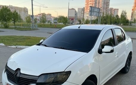 Renault Logan II, 2015 год, 500 000 рублей, 7 фотография