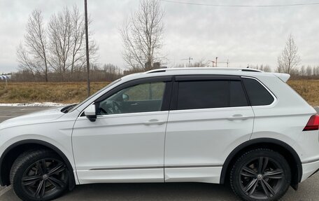 Volkswagen Tiguan II, 2019 год, 3 750 000 рублей, 3 фотография