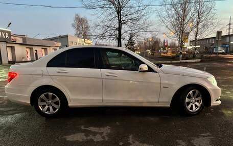 Mercedes-Benz C-Класс, 2011 год, 1 930 000 рублей, 6 фотография