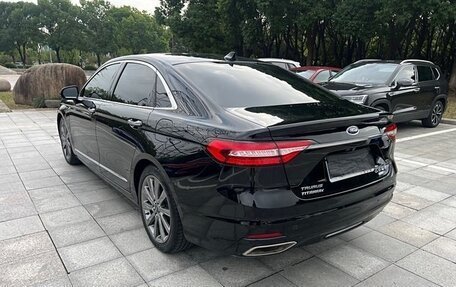 Ford Taurus VI рестайлинг, 2019 год, 2 643 000 рублей, 4 фотография