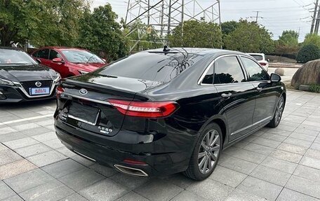 Ford Taurus VI рестайлинг, 2019 год, 2 643 000 рублей, 6 фотография