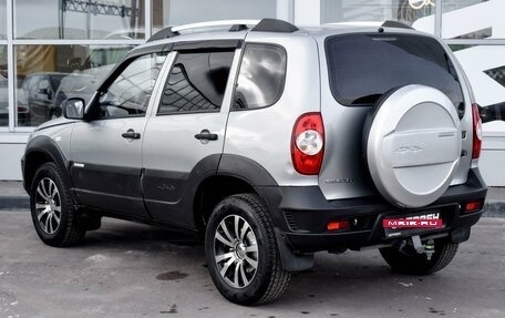 Chevrolet Niva I рестайлинг, 2014 год, 760 000 рублей, 2 фотография