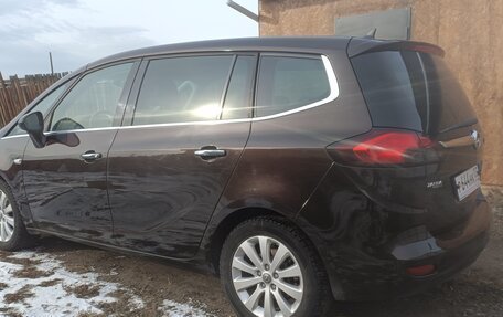 Opel Zafira C рестайлинг, 2013 год, 1 390 000 рублей, 3 фотография