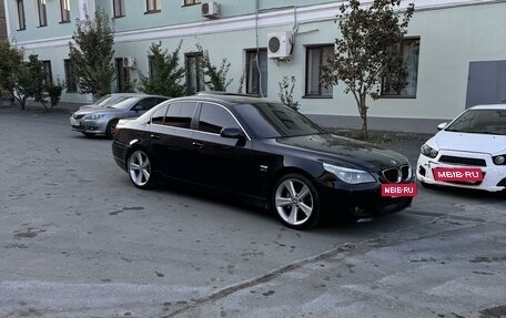 BMW 5 серия, 2006 год, 950 000 рублей, 18 фотография