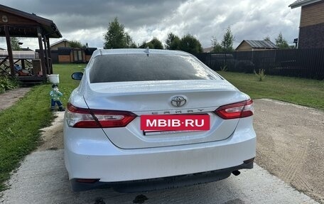 Toyota Camry, 2018 год, 2 440 000 рублей, 8 фотография