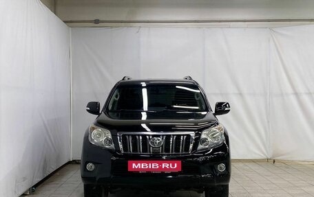 Toyota Land Cruiser Prado 150 рестайлинг 2, 2011 год, 3 465 000 рублей, 2 фотография