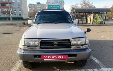 Toyota Land Cruiser 80 рестайлинг, 1995 год, 1 600 000 рублей, 8 фотография