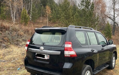 Toyota Land Cruiser Prado 150 рестайлинг 2, 2015 год, 4 500 000 рублей, 11 фотография