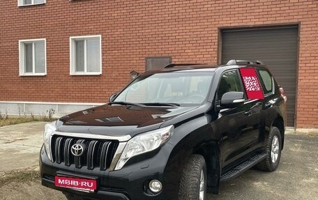 Toyota Land Cruiser Prado 150 рестайлинг 2, 2015 год, 4 500 000 рублей, 1 фотография