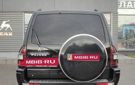 Mitsubishi Montero III, 2002 год, 1 050 000 рублей, 2 фотография