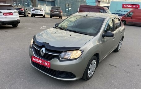 Renault Logan II, 2015 год, 720 000 рублей, 1 фотография