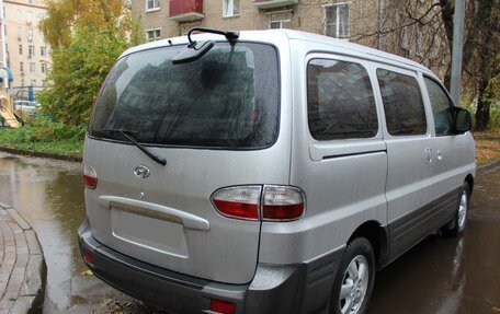 Hyundai Starex I рестайлинг, 2004 год, 695 000 рублей, 10 фотография