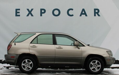 Lexus RX IV рестайлинг, 2000 год, 797 000 рублей, 4 фотография