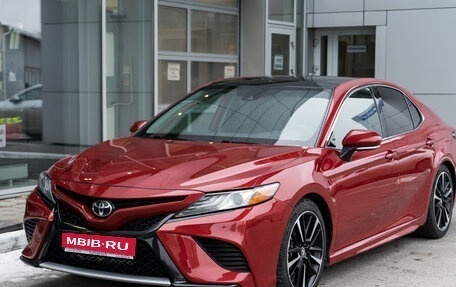 Toyota Camry, 2019 год, 3 315 000 рублей, 1 фотография