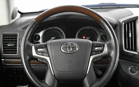 Toyota Land Cruiser 200, 2016 год, 6 645 000 рублей, 20 фотография