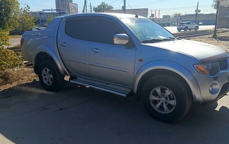 Mitsubishi L200 IV рестайлинг, 2006 год, 1 300 000 рублей, 3 фотография