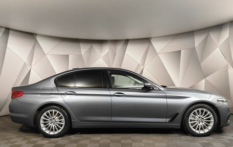 BMW 5 серия, 2018 год, 4 599 700 рублей, 5 фотография