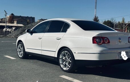 Volkswagen Passat B6, 2008 год, 1 005 000 рублей, 3 фотография