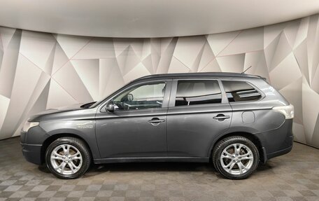 Mitsubishi Outlander III рестайлинг 3, 2013 год, 1 055 000 рублей, 5 фотография