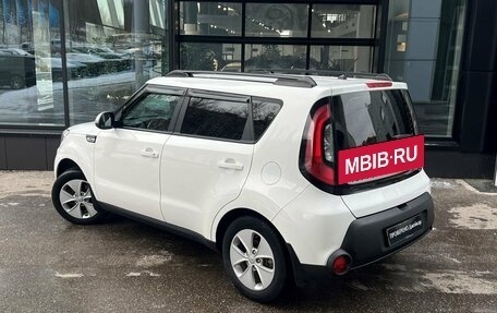 KIA Soul II рестайлинг, 2016 год, 1 353 000 рублей, 7 фотография