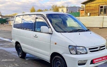 Toyota Town Ace III, 2001 год, 704 999 рублей, 2 фотография