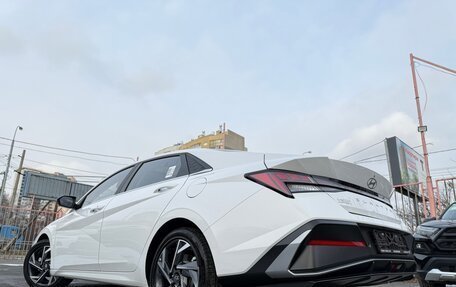 Hyundai Elantra, 2024 год, 2 550 000 рублей, 16 фотография