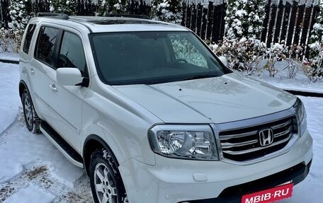 Honda Pilot III рестайлинг, 2014 год, 2 490 000 рублей, 2 фотография