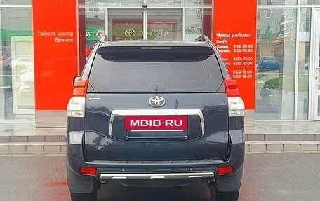 Toyota Land Cruiser Prado 150 рестайлинг 2, 2011 год, 3 149 000 рублей, 6 фотография