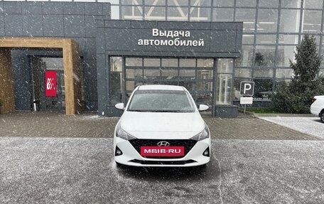 Hyundai Solaris II рестайлинг, 2020 год, 1 683 000 рублей, 2 фотография