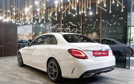 Mercedes-Benz C-Класс, 2018 год, 2 850 000 рублей, 4 фотография