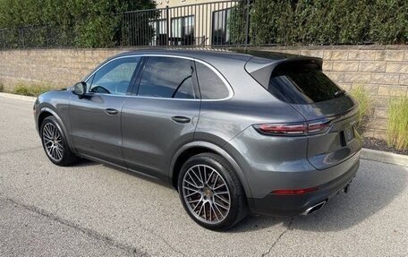 Porsche Cayenne III, 2021 год, 6 850 000 рублей, 4 фотография