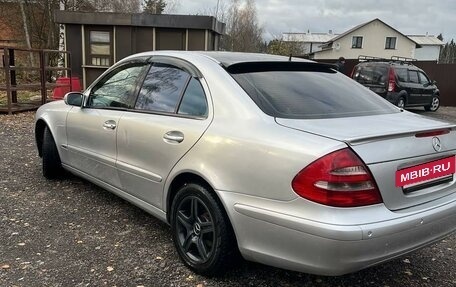 Mercedes-Benz E-Класс, 2003 год, 900 000 рублей, 7 фотография