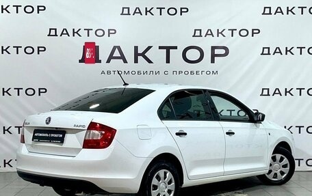 Skoda Rapid I, 2015 год, 999 000 рублей, 4 фотография