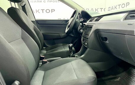 Skoda Rapid I, 2015 год, 999 000 рублей, 12 фотография