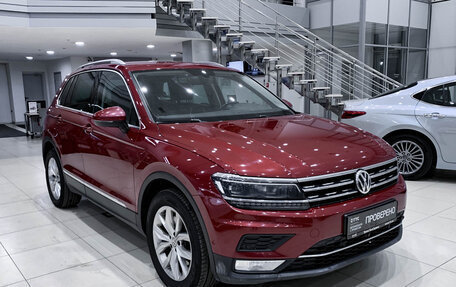 Volkswagen Tiguan II, 2017 год, 2 480 000 рублей, 3 фотография