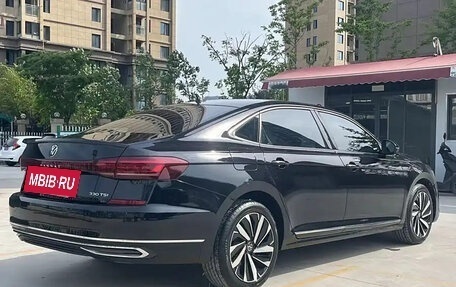 Volkswagen Passat B8 рестайлинг, 2021 год, 2 400 200 рублей, 6 фотография