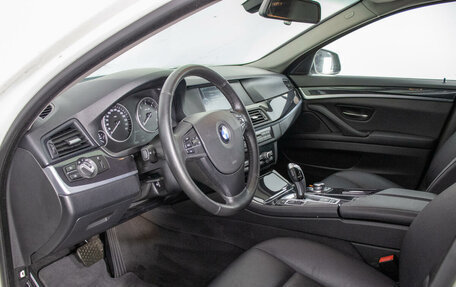 BMW 5 серия, 2012 год, 1 960 000 рублей, 10 фотография