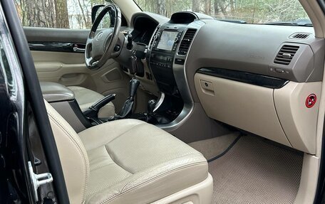 Toyota Land Cruiser Prado 120 рестайлинг, 2008 год, 2 499 999 рублей, 7 фотография