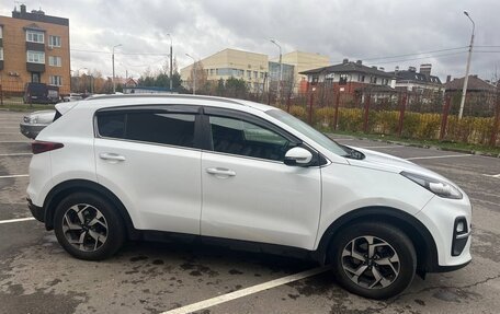 KIA Sportage IV рестайлинг, 2020 год, 2 900 000 рублей, 4 фотография