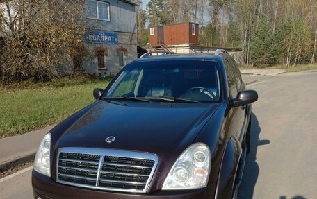 SsangYong Rexton III, 2011 год, 1 050 000 рублей, 2 фотография