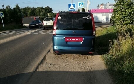 Nissan Serena III, 2006 год, 900 000 рублей, 4 фотография