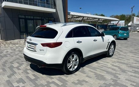 Infiniti QX70, 2013 год, 2 700 000 рублей, 6 фотография