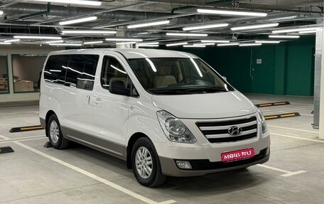 Hyundai H-1 II рестайлинг, 2015 год, 2 449 000 рублей, 1 фотография