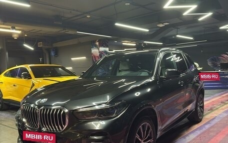 BMW X5, 2021 год, 9 950 000 рублей, 3 фотография