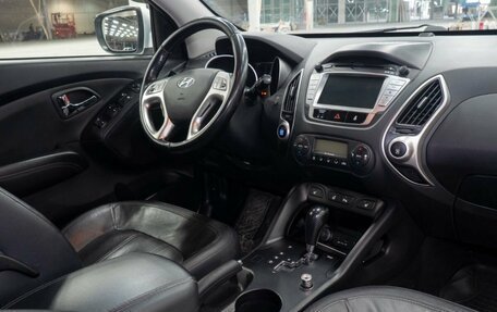 Hyundai ix35 I рестайлинг, 2013 год, 1 588 500 рублей, 2 фотография