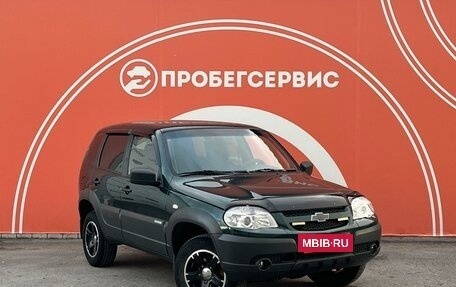 Chevrolet Niva I рестайлинг, 2015 год, 790 000 рублей, 3 фотография