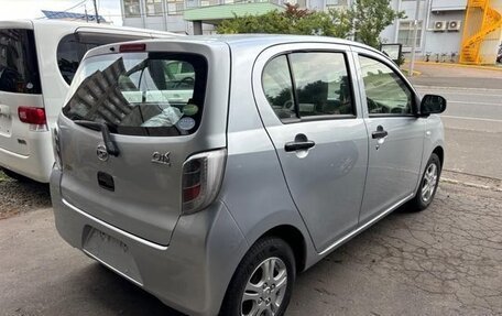 Daihatsu Mira e:S I рестайлинг, 2013 год, 580 077 рублей, 3 фотография